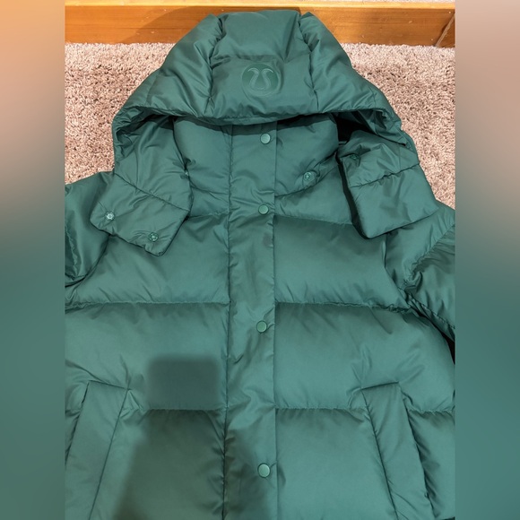Lululemon Wunder Puff Puffer Jacket in Everglade Green - Size 8 - Picture 9 of 16